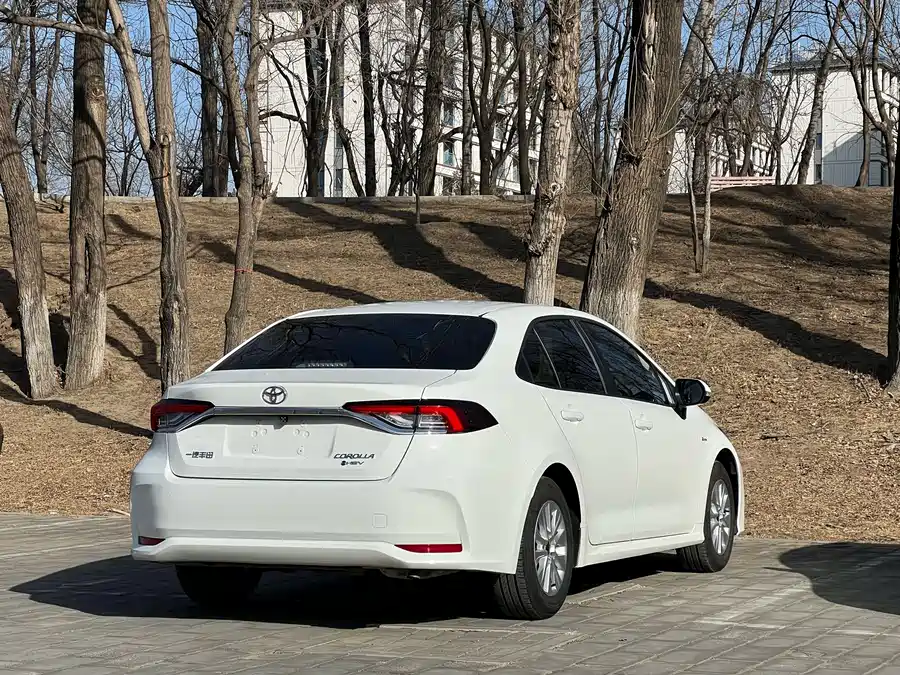 Toyota Toyota Corolla 2025 1.8L Intelligent Hybrid Pioneer Edition