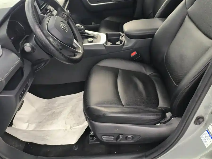 Toyota Toyota RAV4 Rongfang 2020 2.5L Hybrid E-CVT 4WD Elite Edition