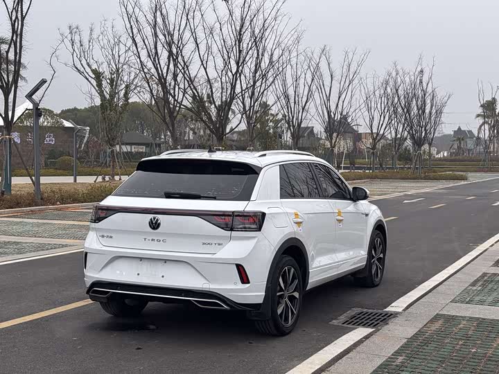 Volkswagen VW T-ROC 2024 300TSI DSG 2WD Chen Guang Edition