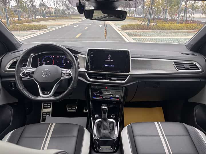 Volkswagen VW T-ROC 2024 300TSI DSG 2WD Chen Guang Edition