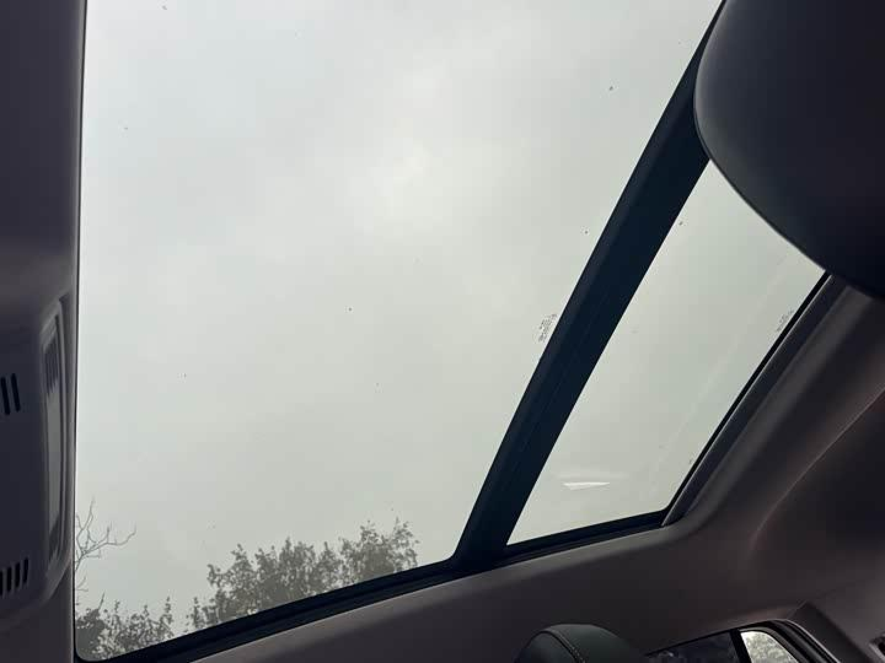 Volkswagen Volkswagen T-Roc 2023  200TSI DSG Smart Connect Edition