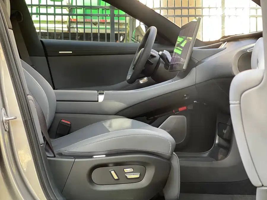 Xiaomi Xiaomi YU7 2025 Long Range AWD Pro Version