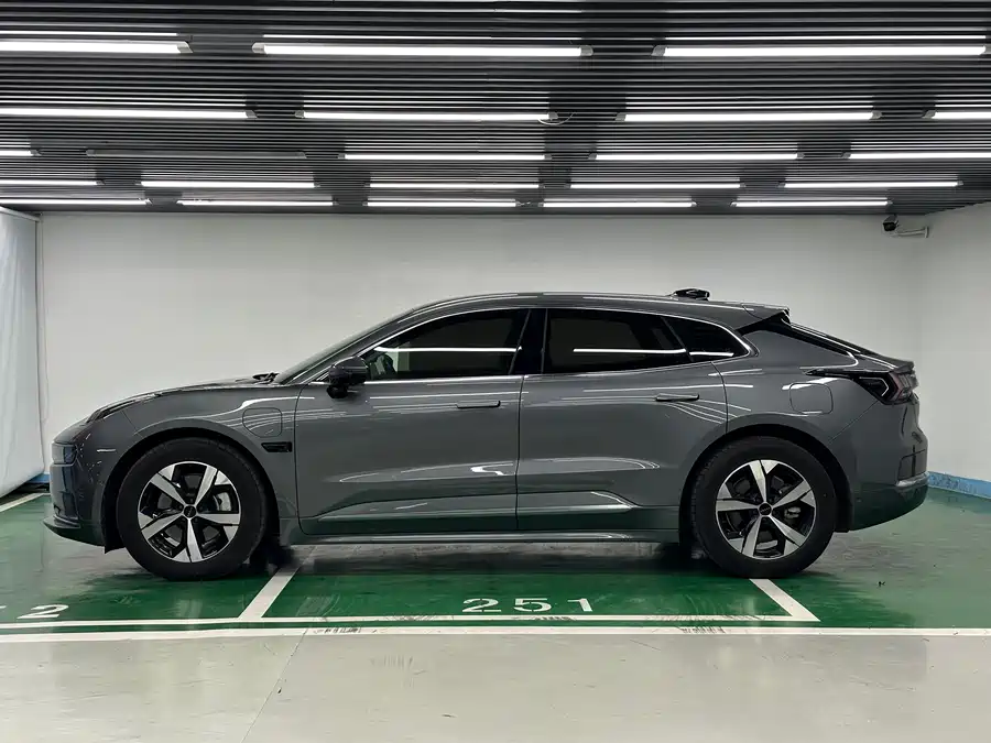 Zeekr Zeekr 001 2022 Long Range Single Motor WE Edition