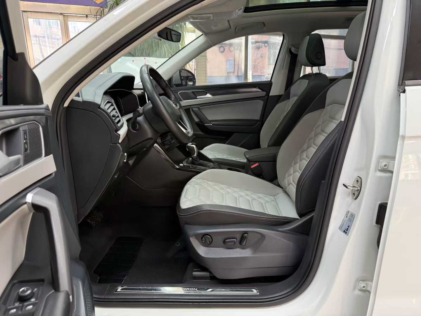 Volkswagen 2023 Volkswagen Tayron 280TSI 2WD Luxury Plus Advanced Edition