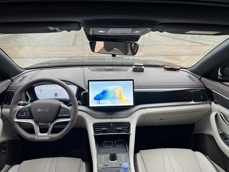 BYD SONG PLUS NEW ENERGY 2025 EV 520KM PREMIUM