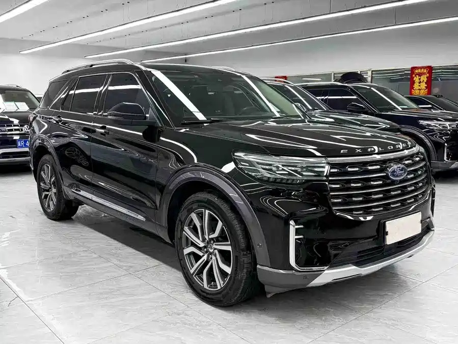 Ford Explorer 2023 EcoBoost 285 AWD Titanium Edition 7-Seater