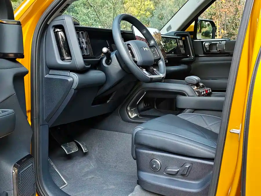 Leopard Leopard 5 2023 Navigator Edition