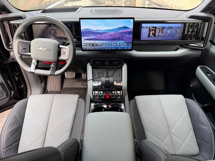 Leopard Leopard 5 2023 Navigator Edition