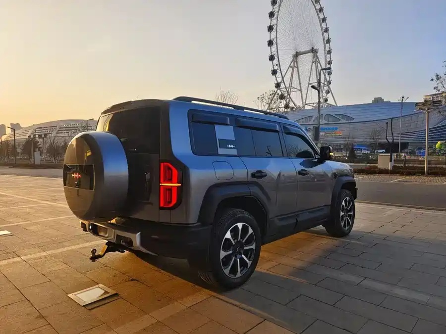 Leopard Leopard 5 2023 Navigator Edition