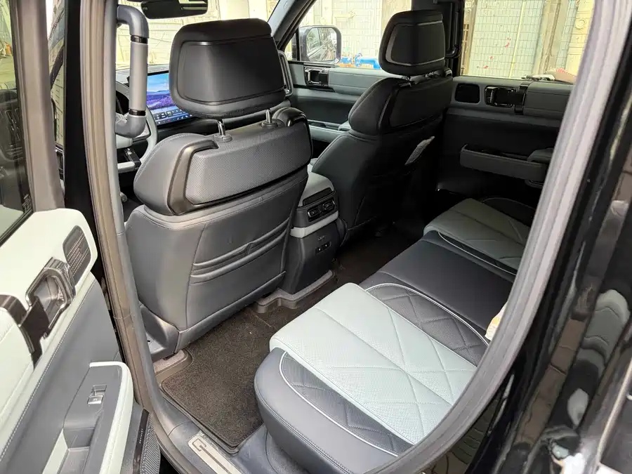 Leopard Leopard 5 2023 Navigator Edition