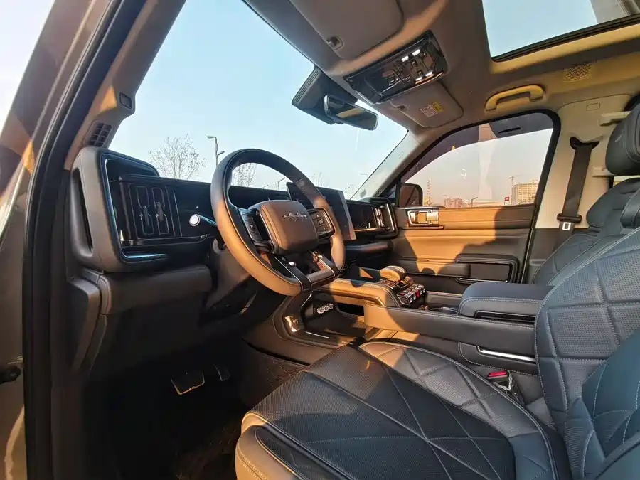 Leopard Leopard 5 2023 Navigator Edition