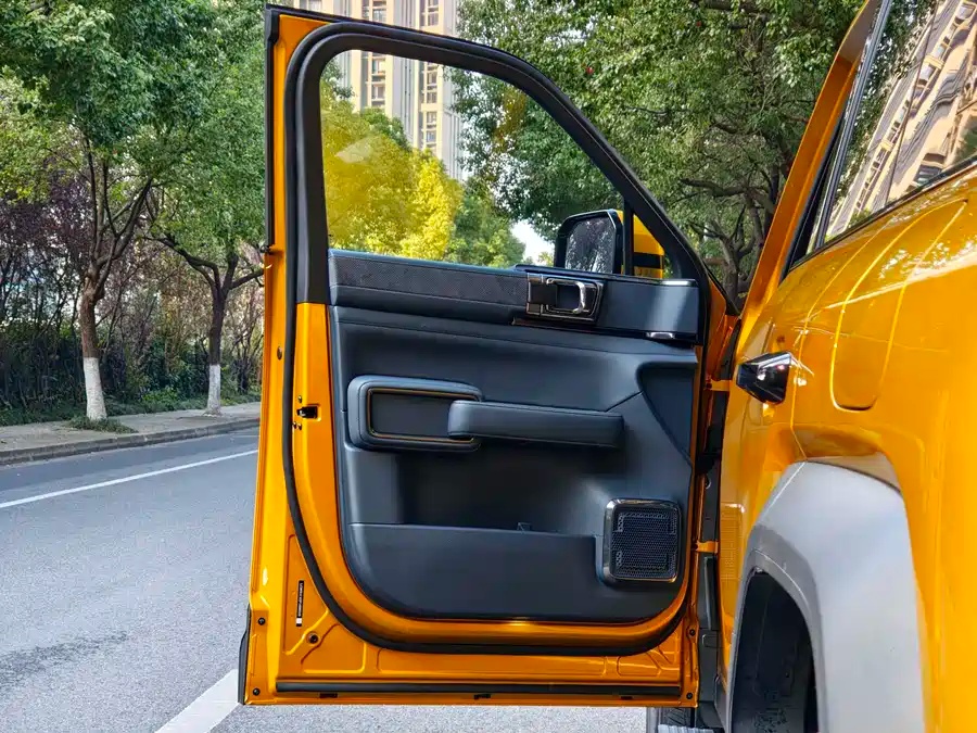 Leopard Leopard 5 2023 Navigator Edition