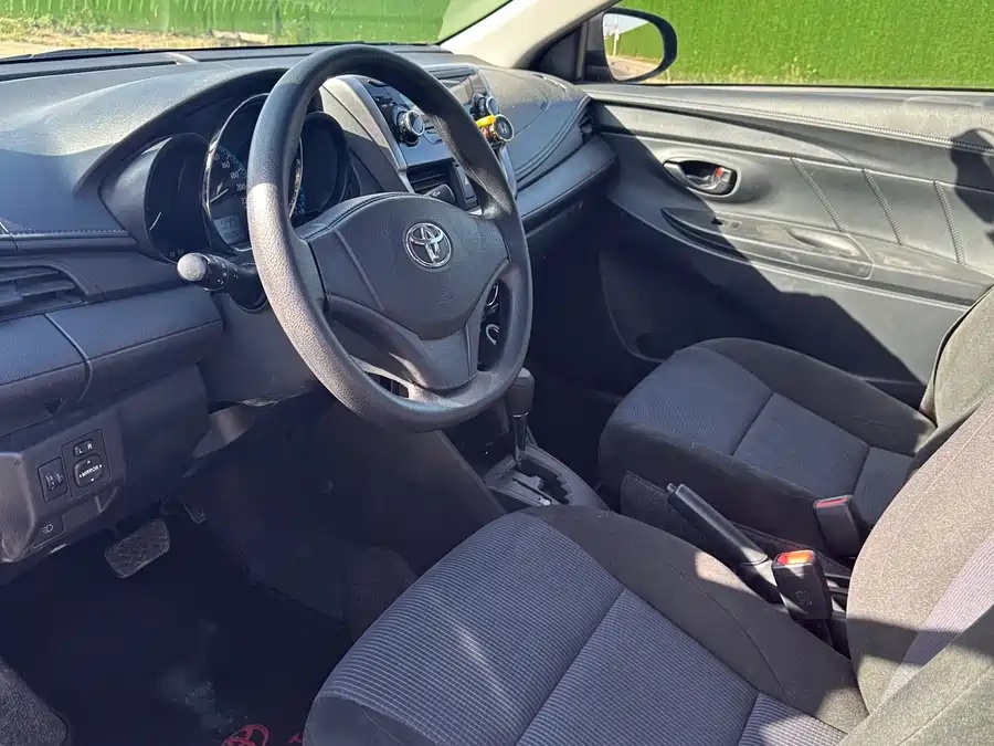 Toyota Toyota YARiS L 2016 Facelift 1.5E CVT Dynamic Edition