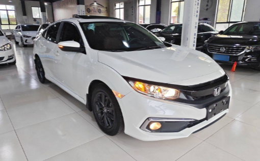 Honda 2016 Honda Civic 220TURBO CVT Premium Edition
