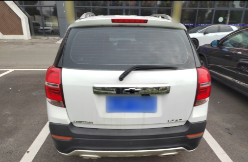 Chevrolet 2017 Chevrolet Captiva 2.4L 2WD City Edition 5-Seater