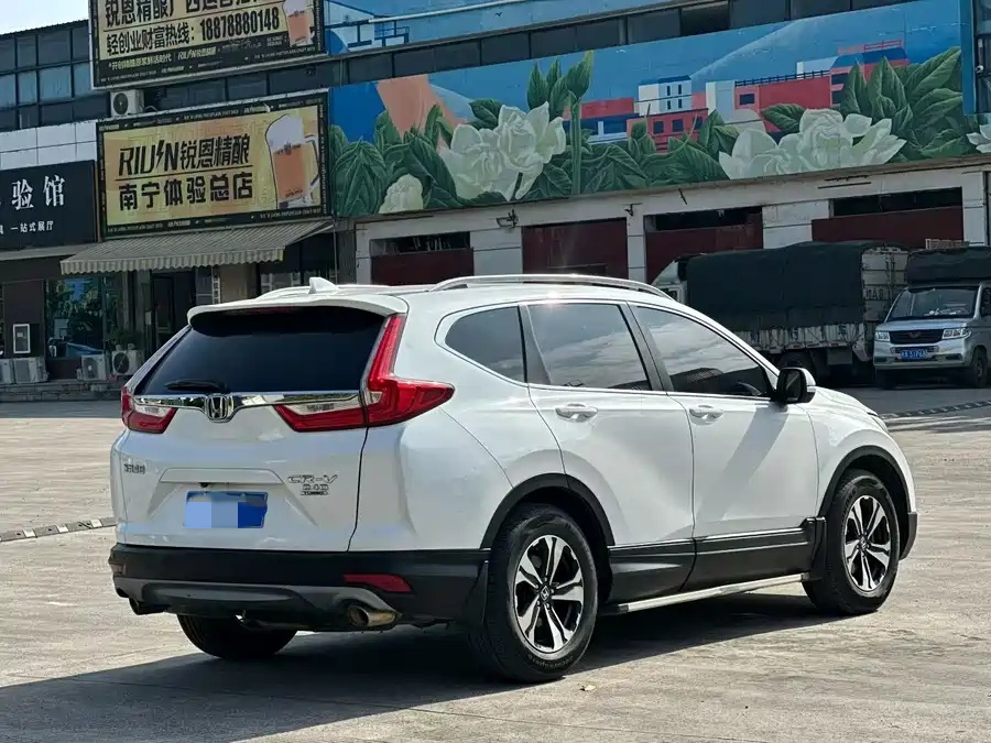 Honda 2017 Honda CR-V 240TURBO CVT 2WD Comfort Version