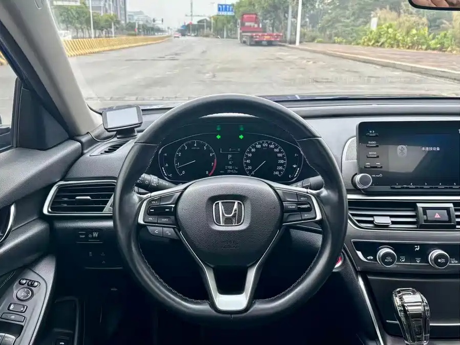 Honda 2018 Honda Accord 260TURBO CVT 2WD Elite Edition