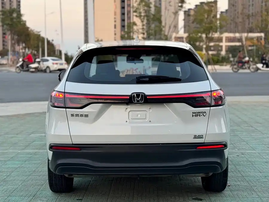 Honda 2023 Honda HR-V 240TURBO CVT 2WD Premium Edition