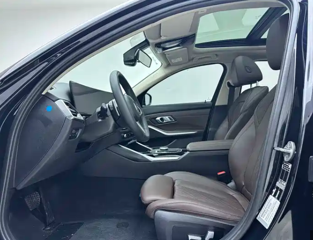 2023 BMW 3 Series  320Li M Sport