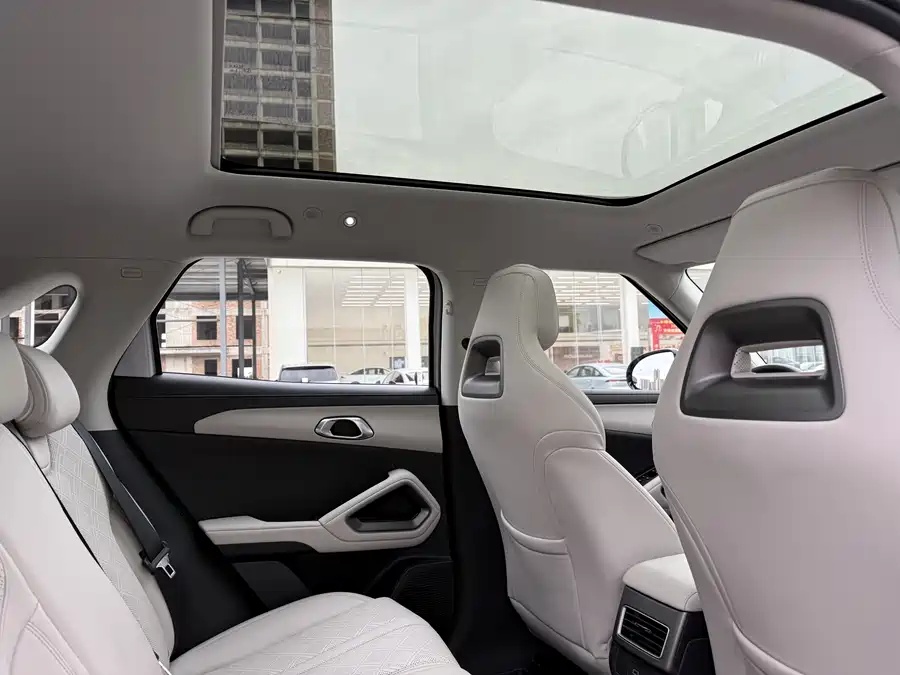 BYD BYD Yuan UP 2025 Intelligent Driving Edition 401KM Beyond Model