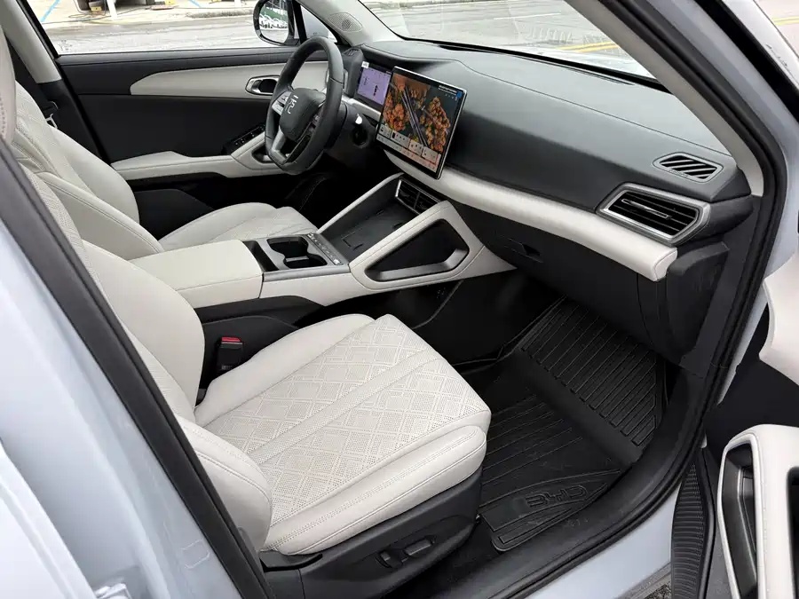 BYD BYD Yuan UP 2025 Intelligent Driving Edition 401KM Beyond Model