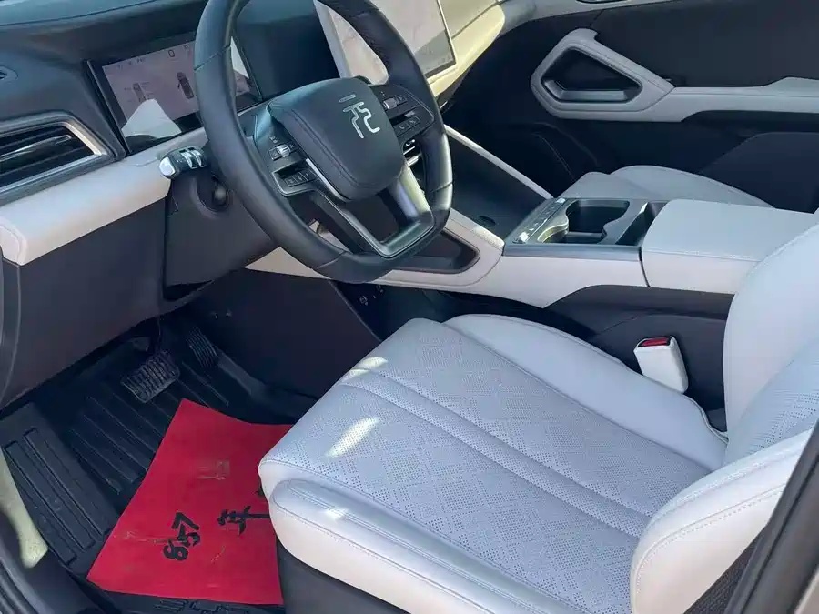 BYD BYD Yuan UP 2025 Intelligent Driving Edition 401KM Leading Model