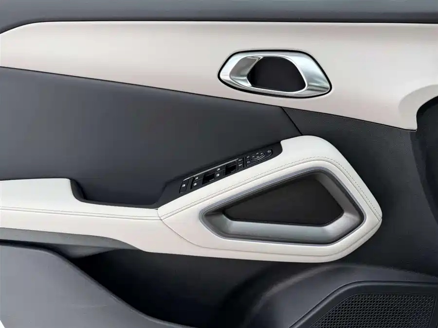 BYD BYD Yuan UP 2025 Smart Driving Edition 401km Transcendent