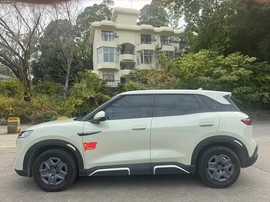 BYD Yuan UP 2024 401KM Vitality Edition