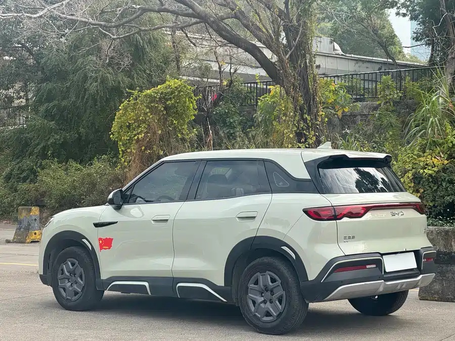 BYD Yuan UP 2024 401KM Vitality Edition