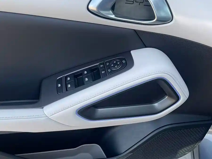 BYD Yuan UP 2025 Intelligent Driving Edition 401KM Leading Model