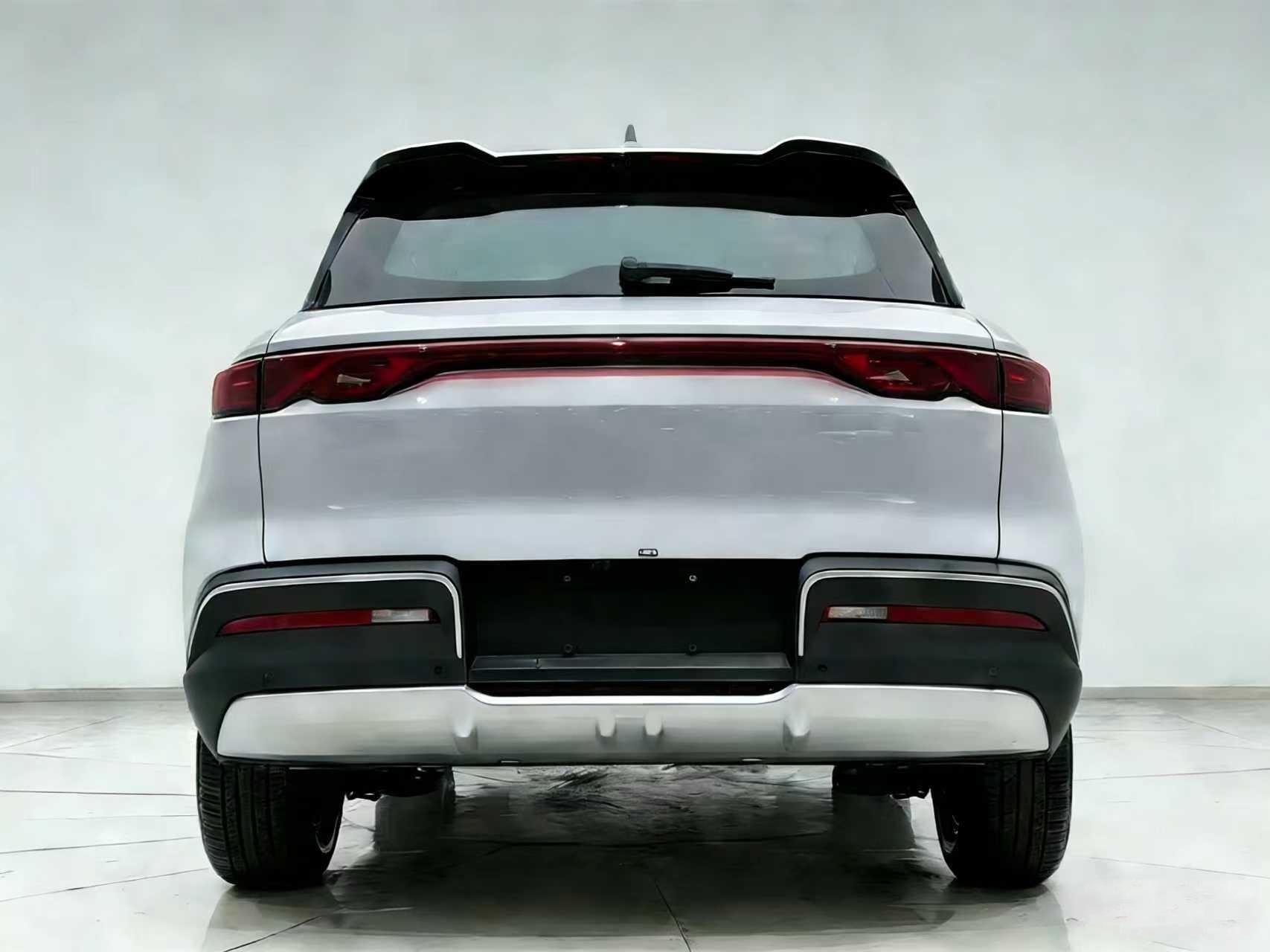 BYD Yuan UP 2025 Intelligent Driving Edition 401km Transcendent