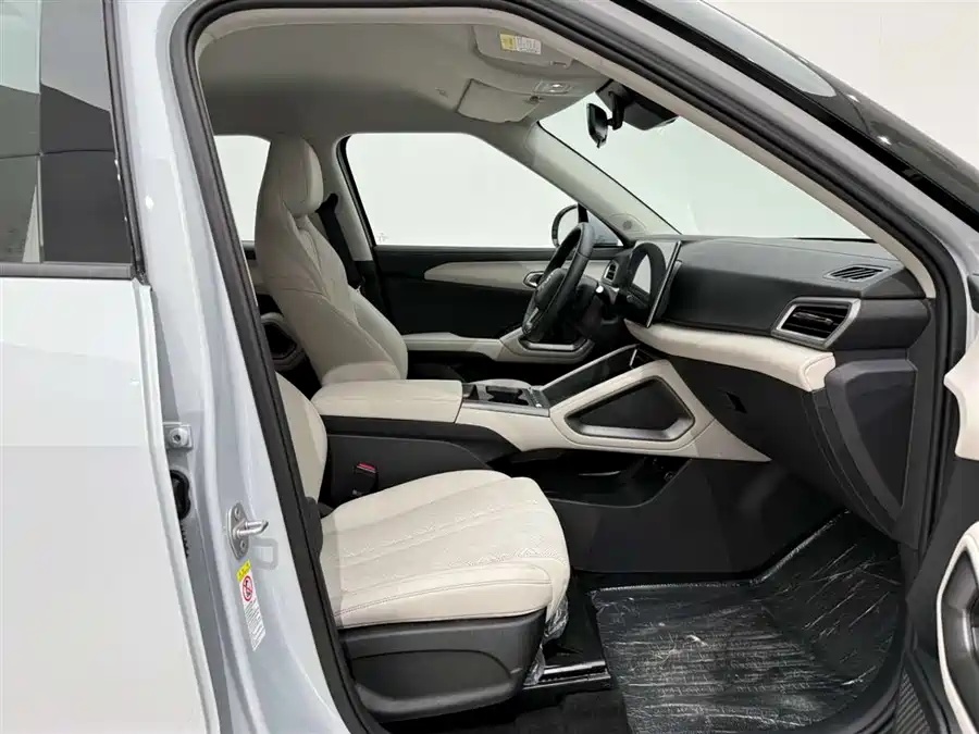 BYD Yuan UP 2025 Intelligent Driving Edition 401km Transcendent