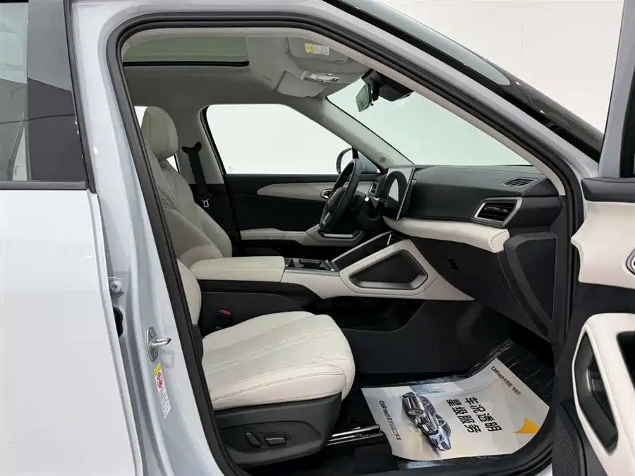 BYD Yuan UP 2025 Smart Driving Edition 401km Transcendent