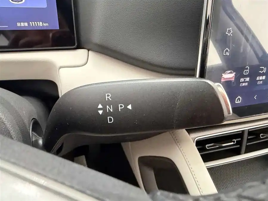 BYD Yuan UP 2025 Smart Driving Edition 401km Transcendent