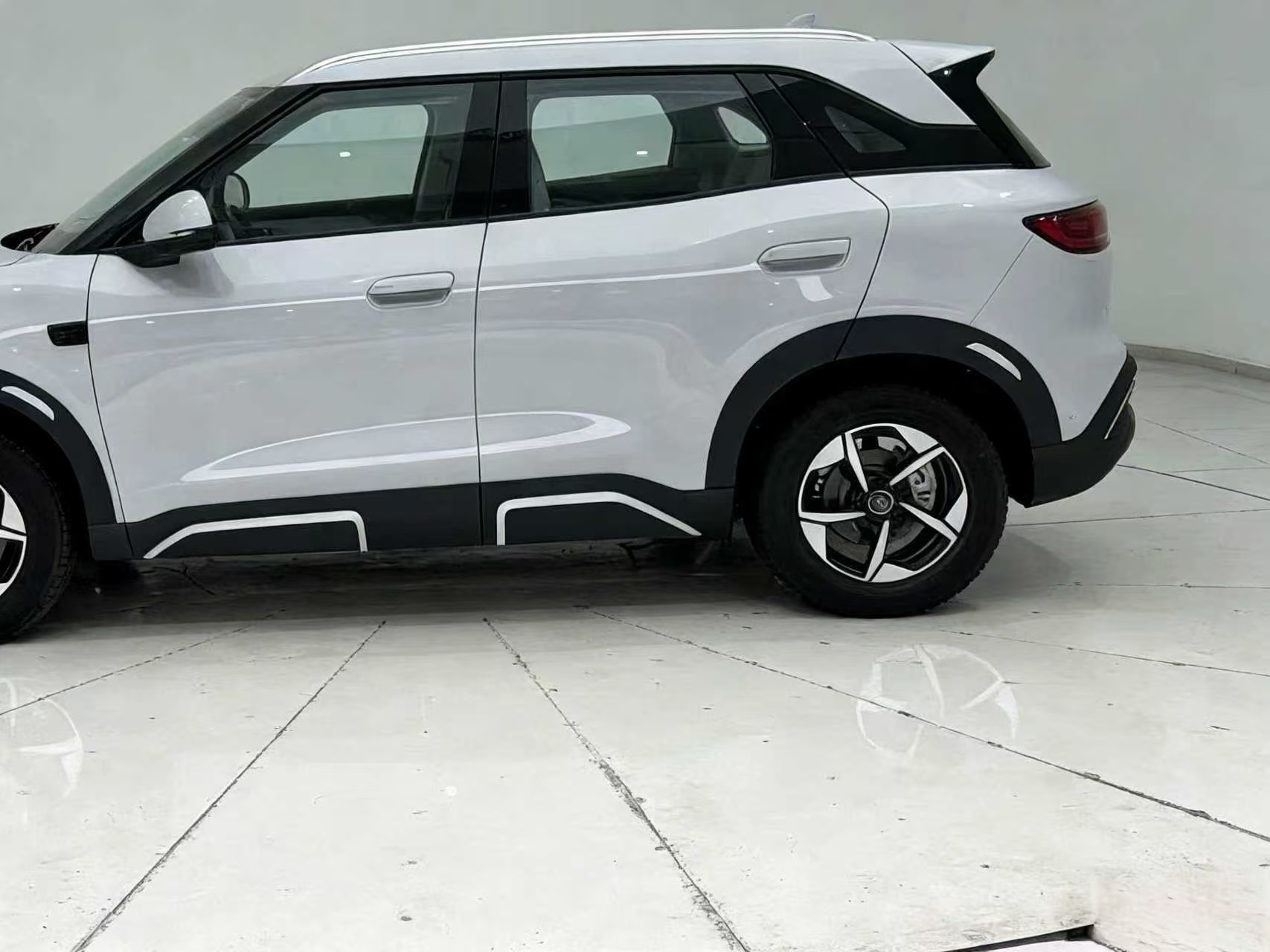 BYD Yuan UP 2025 Smart Driving Edition 401km Transcendent