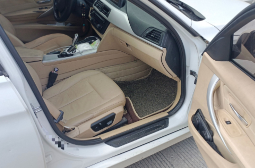 BMW 2013 BMW 3 Series 320i Fashion Edition