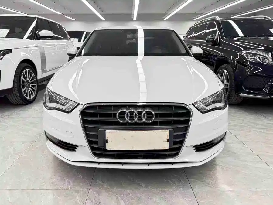Audi 2016 Audi A3 Limousine 35 TFSI Entry Edition