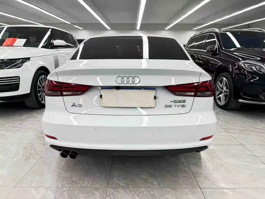 Audi 2016 Audi A3 Limousine 35 TFSI Entry Edition