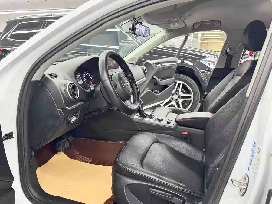 Audi 2016 Audi A3 Limousine 35 TFSI Entry Edition