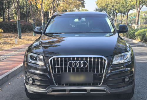 Audi 2017 Audi Q5 Plus 40 TFSI Technology Edition