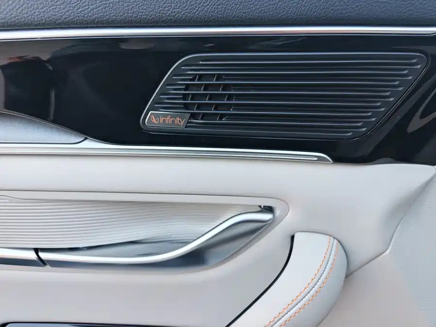 BYD 2021 BYD Song PLUS New Energy DM-i 110km Flagship PLUS 5G Edition