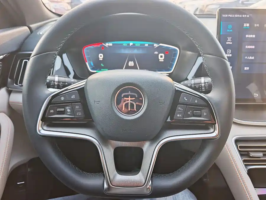 BYD 2021 BYD Song PLUS New Energy DM-i 110km Flagship PLUS 5G Edition