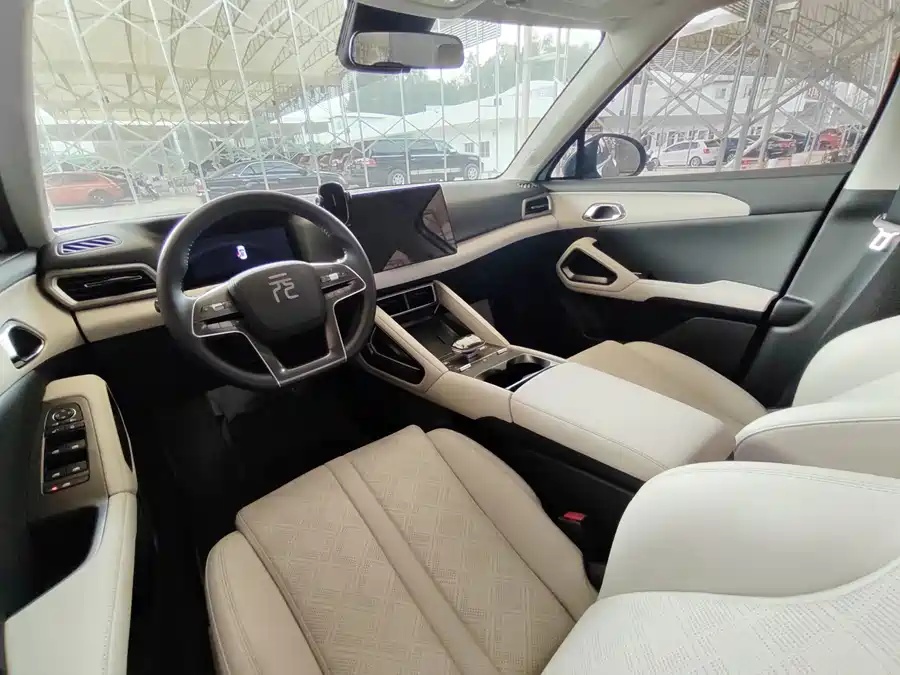 BYD 2024 BYD Yuan UP 401km Leading Edition