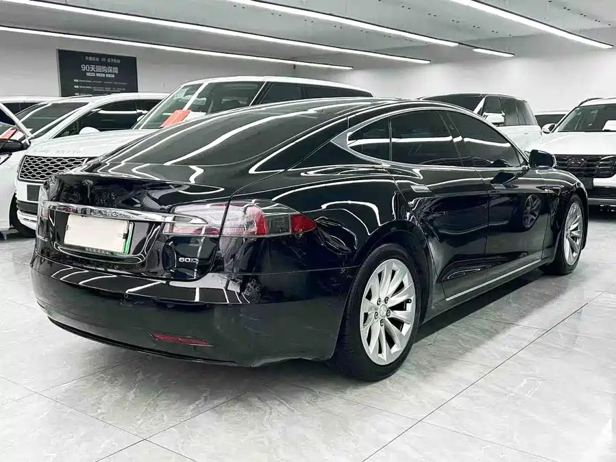 Tesla 2016 Tesla Model S 60D