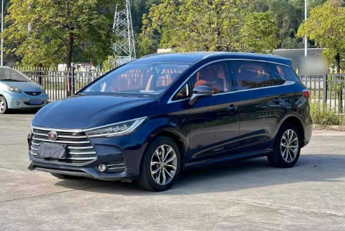 2019 BYD Song MAX 1.5T Automatic Smart Connected Ruijin Version 6-Seater