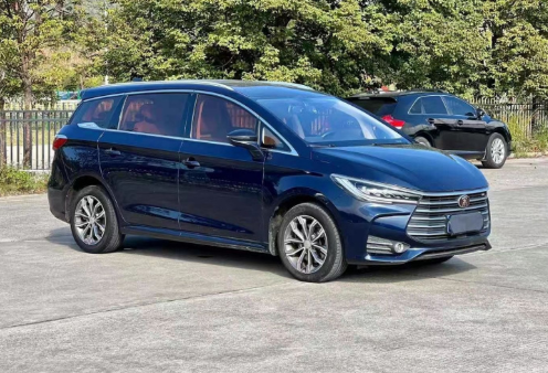 BYD 2019 BYD Song MAX 1.5T Automatic Smart Connected Ruijin Version 6-Seater