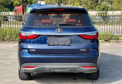 BYD 2019 BYD Song MAX 1.5T Automatic Smart Connected Ruijin Version 6-Seater