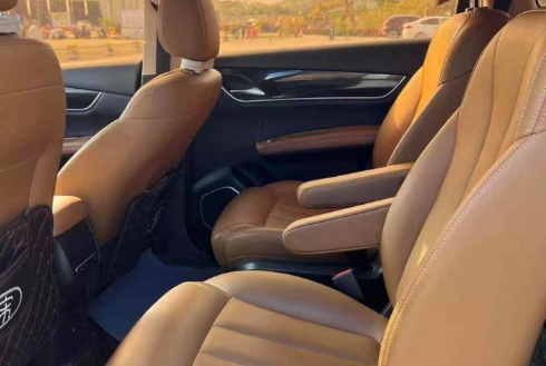 BYD 2019 BYD Song MAX 1.5T Automatic Smart Connected Ruijin Version 6-Seater