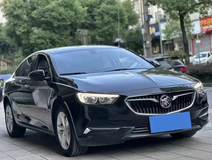 Buick 2019 Buick Regal 20T Elite National V