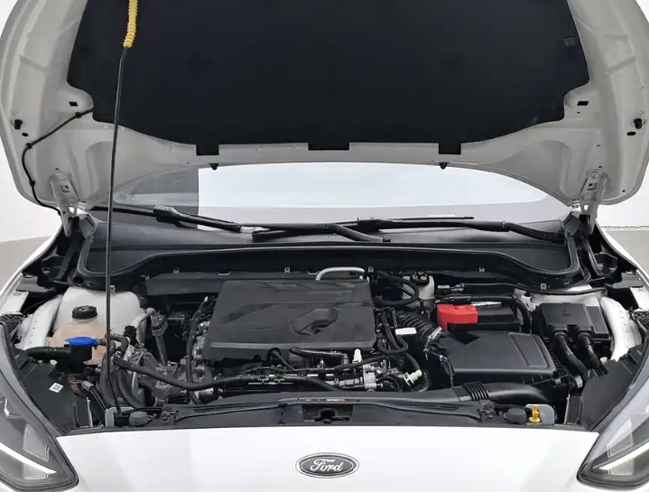 Ford 2020 Ford Focus Sedan EcoBoost 180 Automatic ST Line